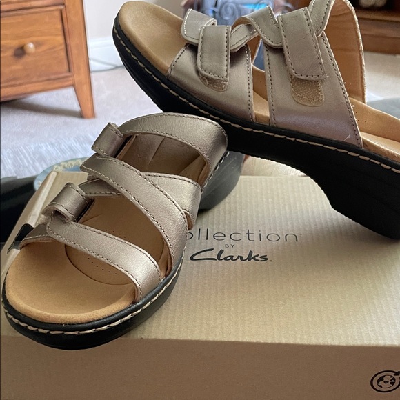 Clarks Shoes - Clarks Women's Sandals - Shimmering Silver